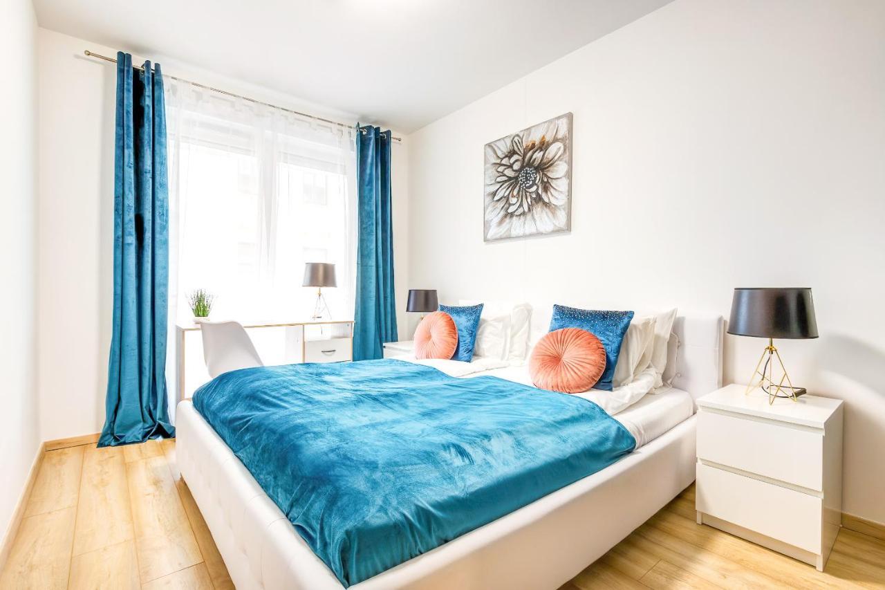 Modern Apartment With Free Garage And Balcony In The Downtown Budapest Exterior foto
