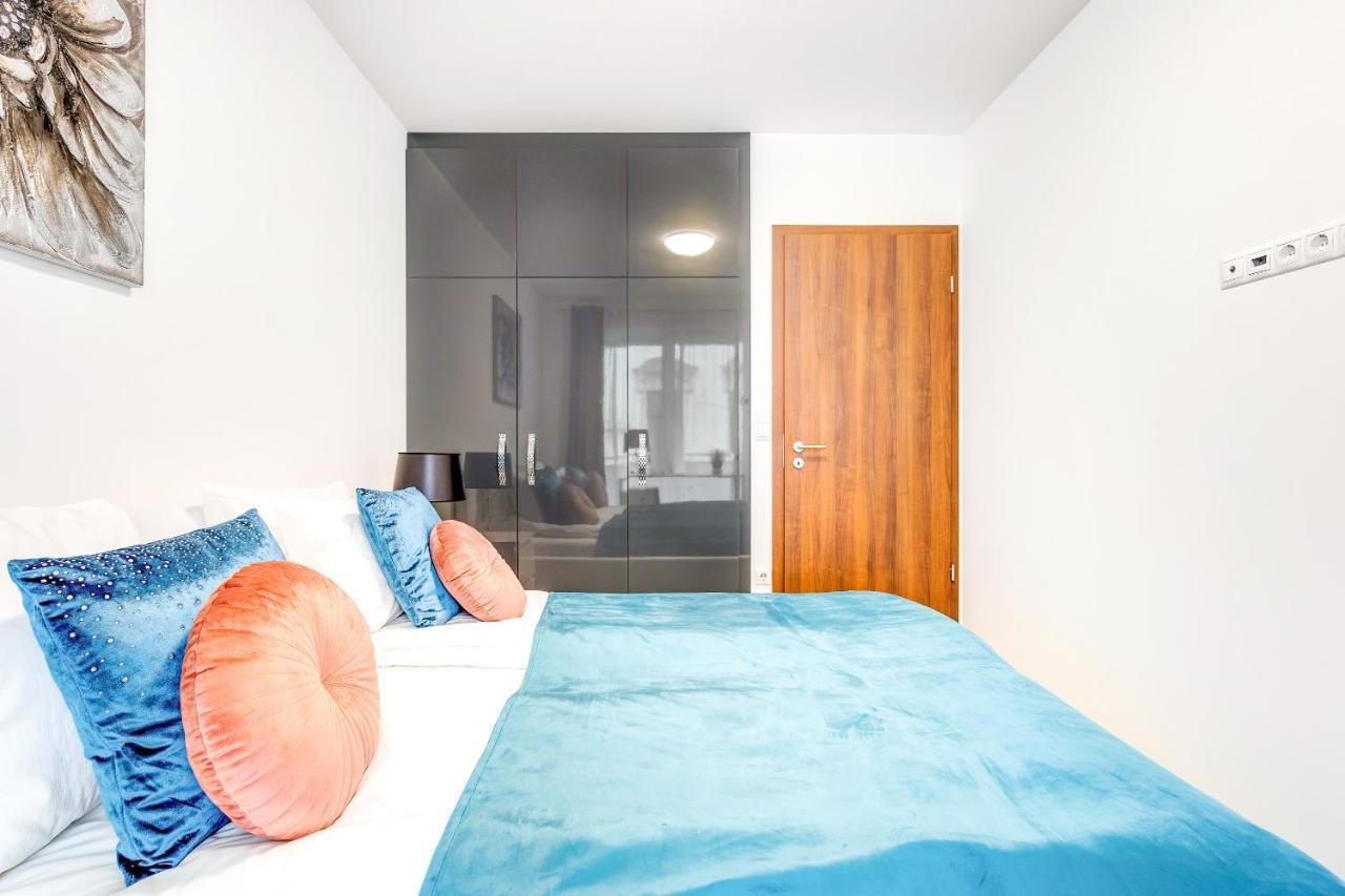 Modern Apartment With Free Garage And Balcony In The Downtown Budapest Exterior foto
