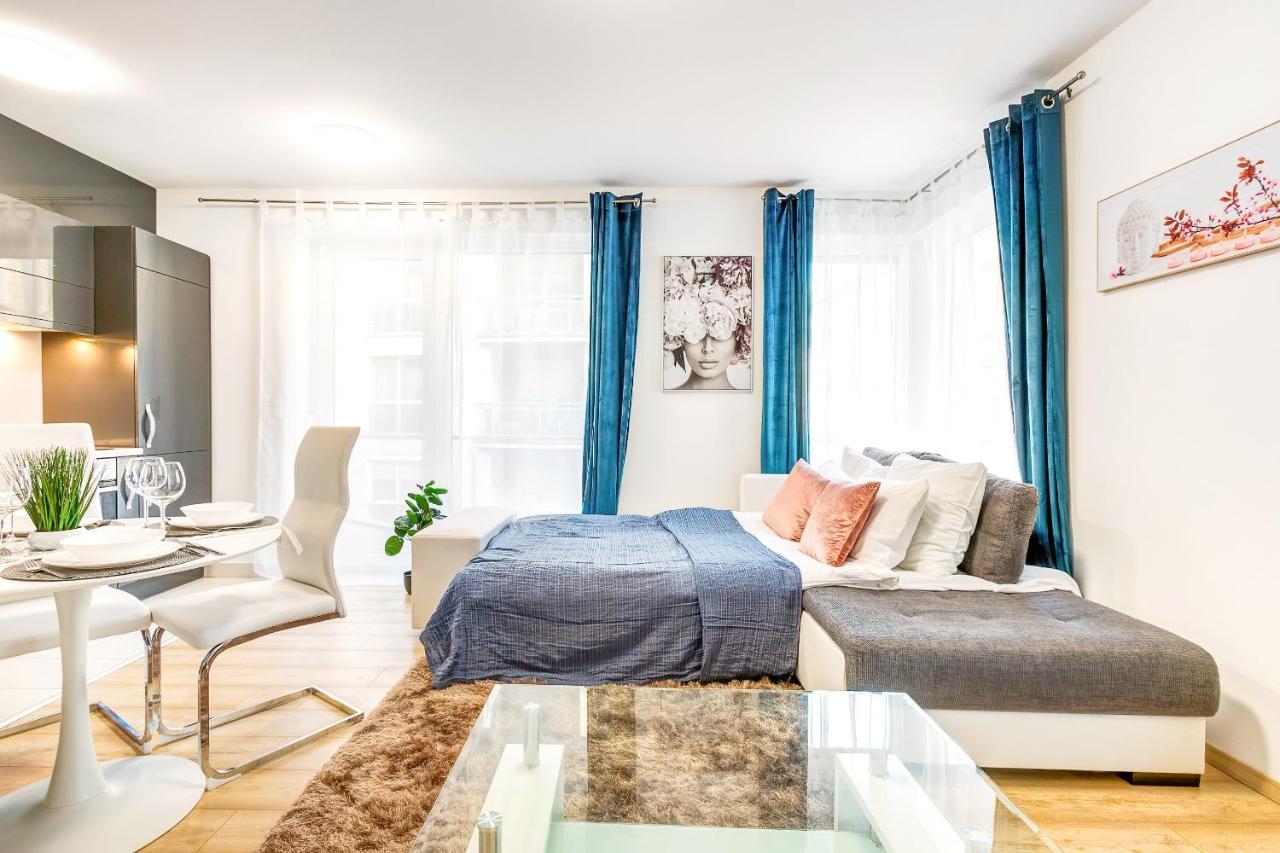 Modern Apartment With Free Garage And Balcony In The Downtown Budapest Exterior foto